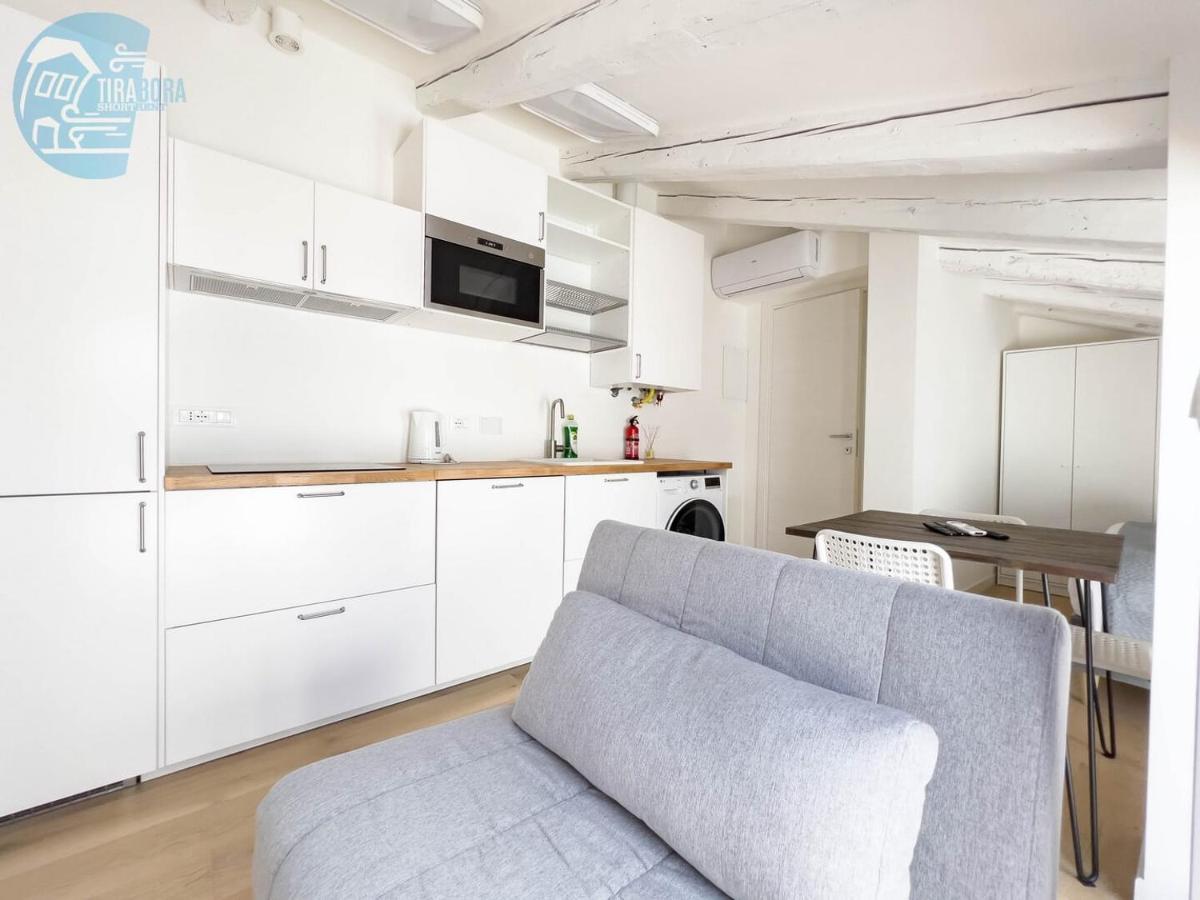 Apartmán Corridoni 4C Tirabora Short Rent Terst Exteriér fotografie